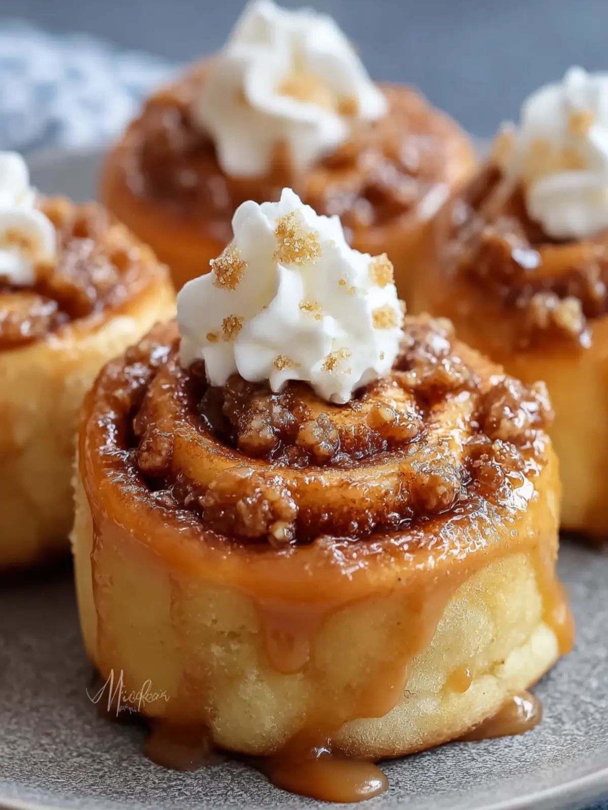 Biscoff Cookie Butter Cinnamon Rolls that Melt in Your Mouth 6 tfm4tujghjynggrefoep